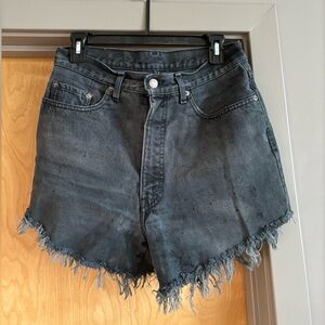 Vintage Levi shorts sz27